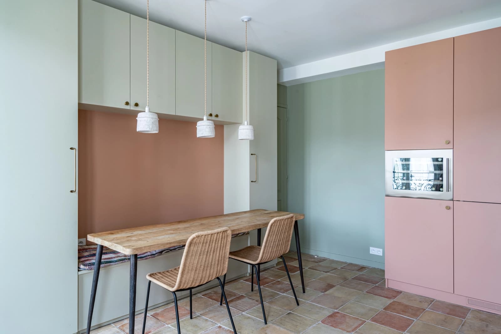 Meeting room in Superb architect-designed apartment - 1