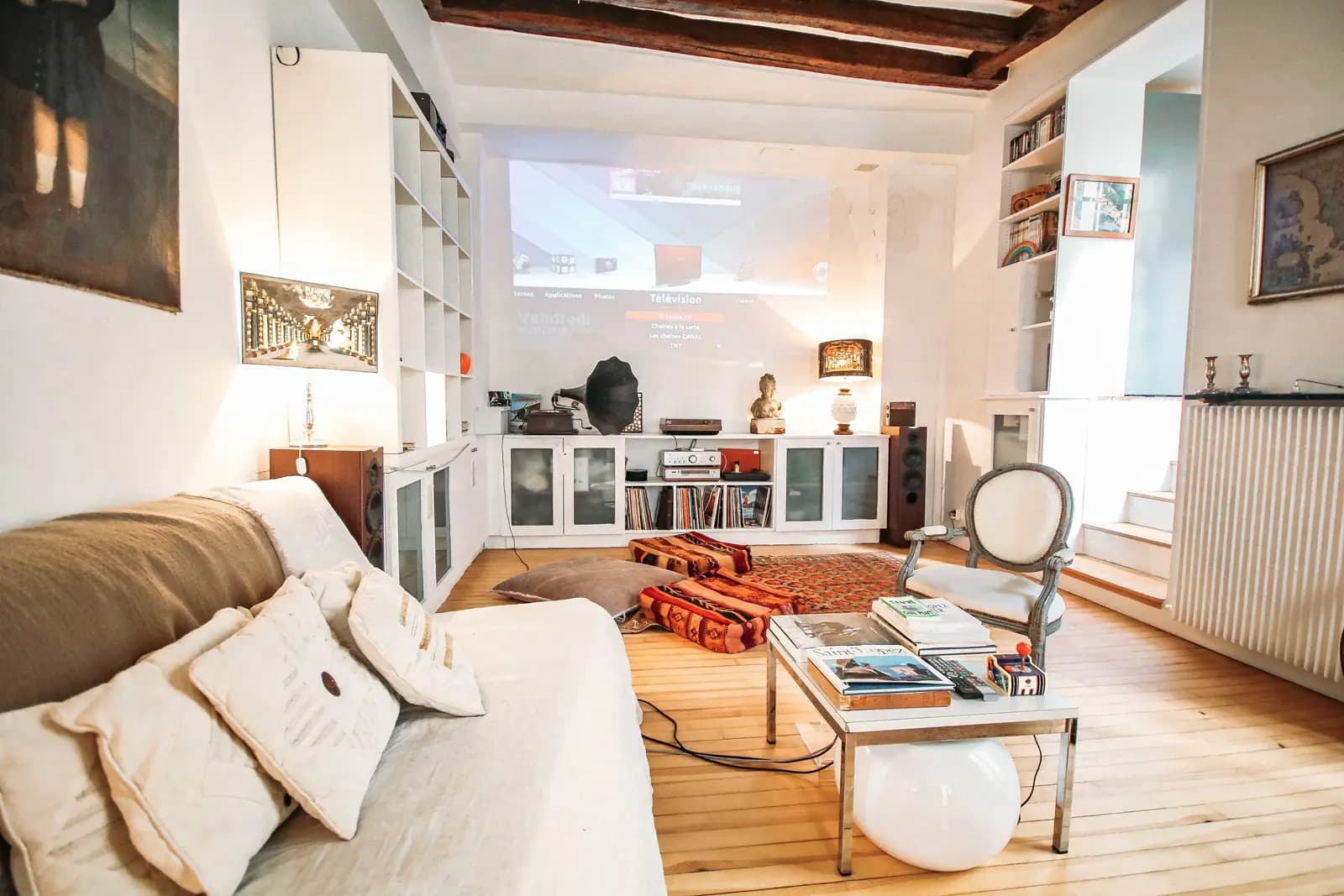 Salon dans Salle élégante et raffinée au coeur du Marais - 1