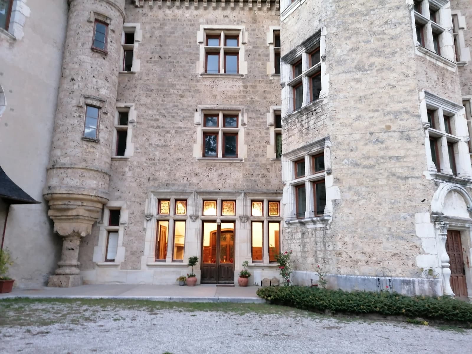 Espace Château de Saint-Geoire: un lieu historique unique - 4