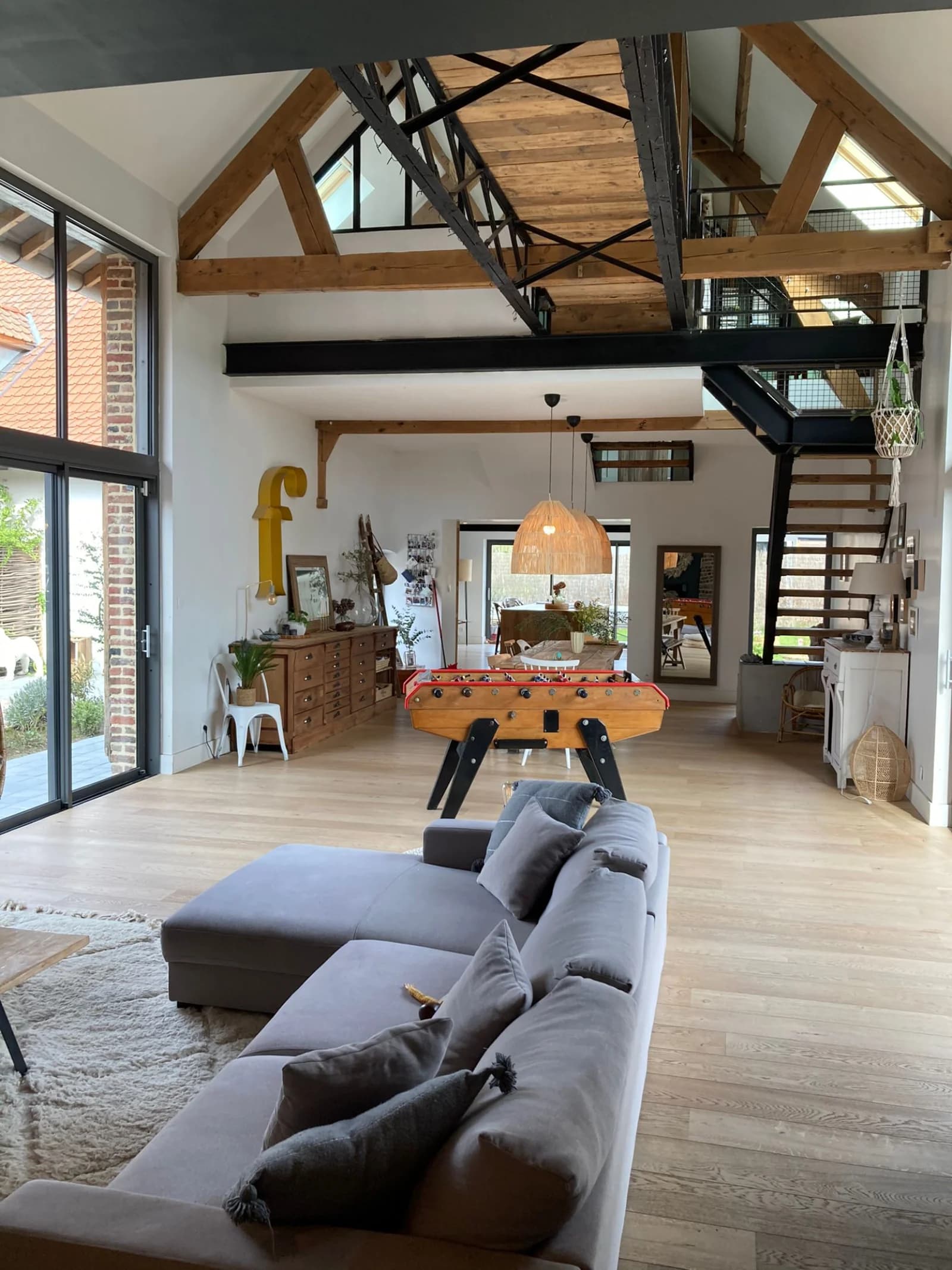 Grange spacieuse et pleine de charme, près de Lille