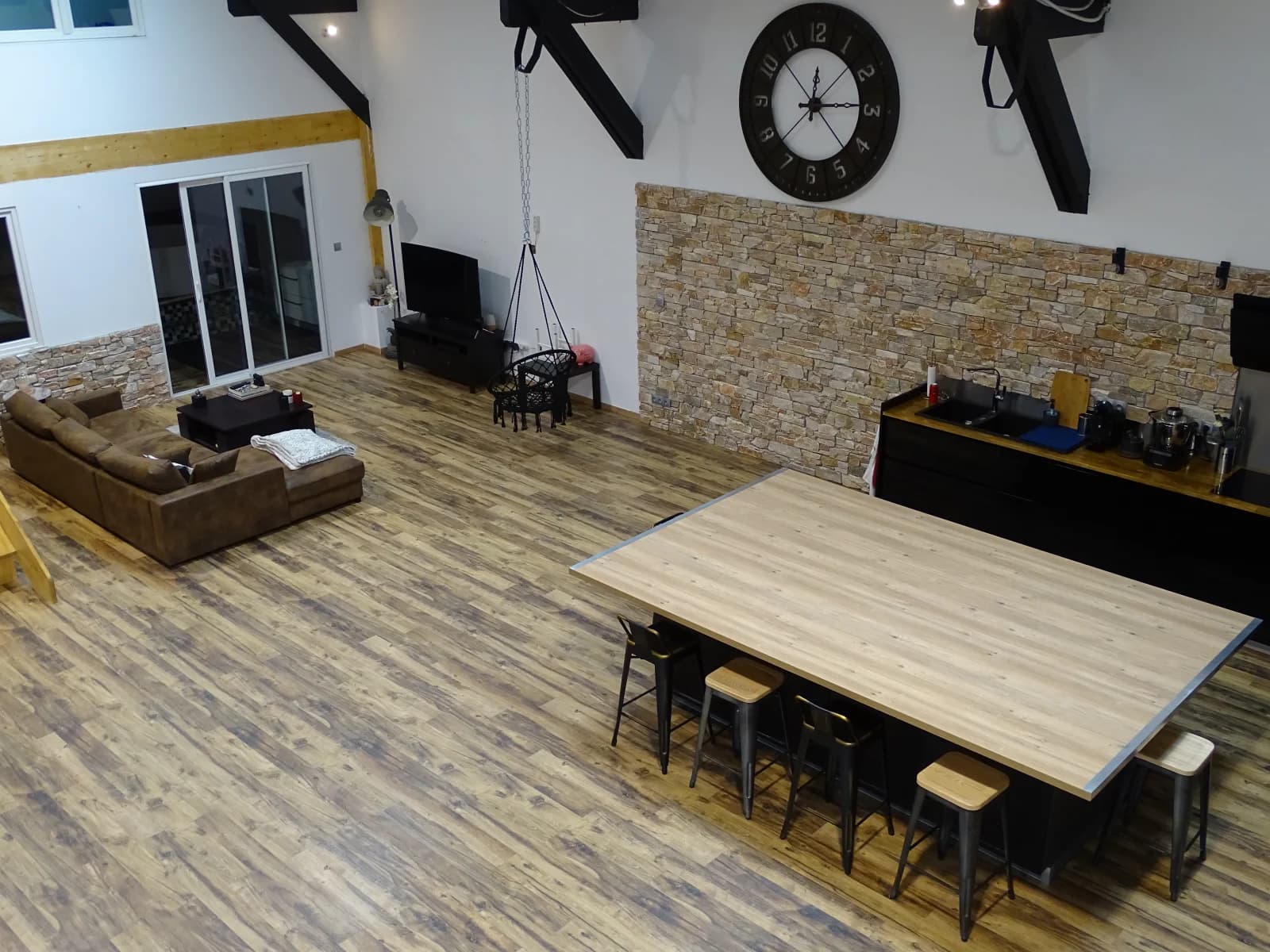 Salle de réunion dans Espace loft singulier au design surprenant et unique - 1