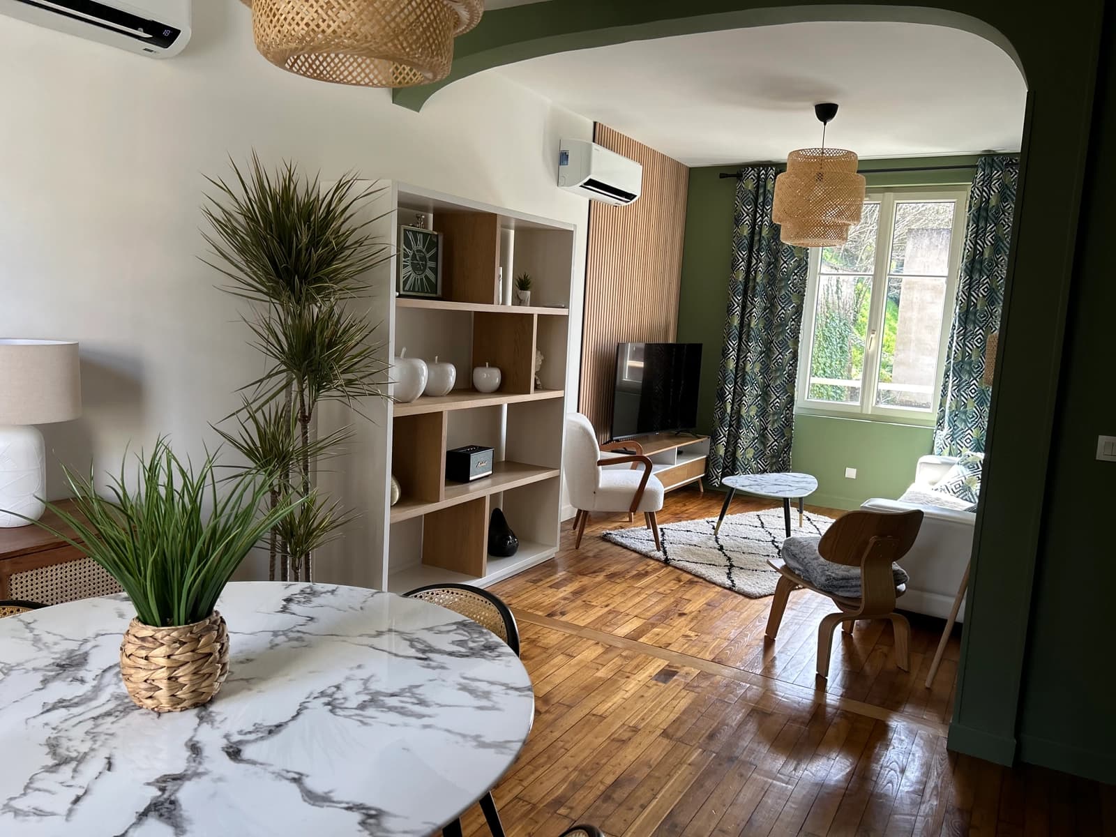Salon dans Appartement reposant, une bulle de sérénité - 1