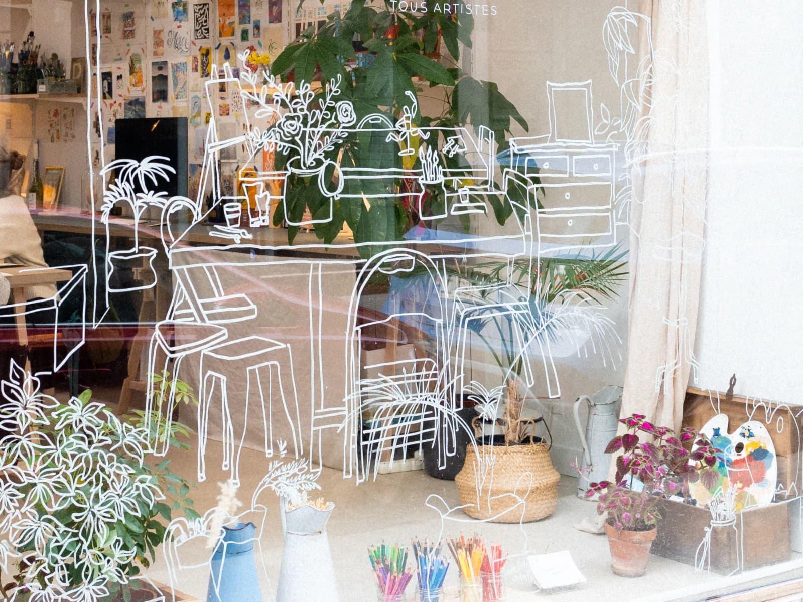 Space Artist's studio in the heart of the 10th arrondissement - 2