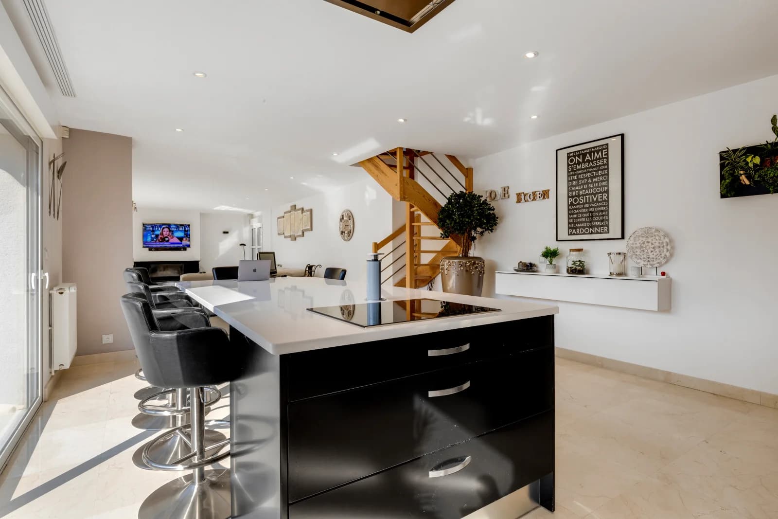 Kitchen in Villa golf de Bussy St Georges near Disneyland - 1