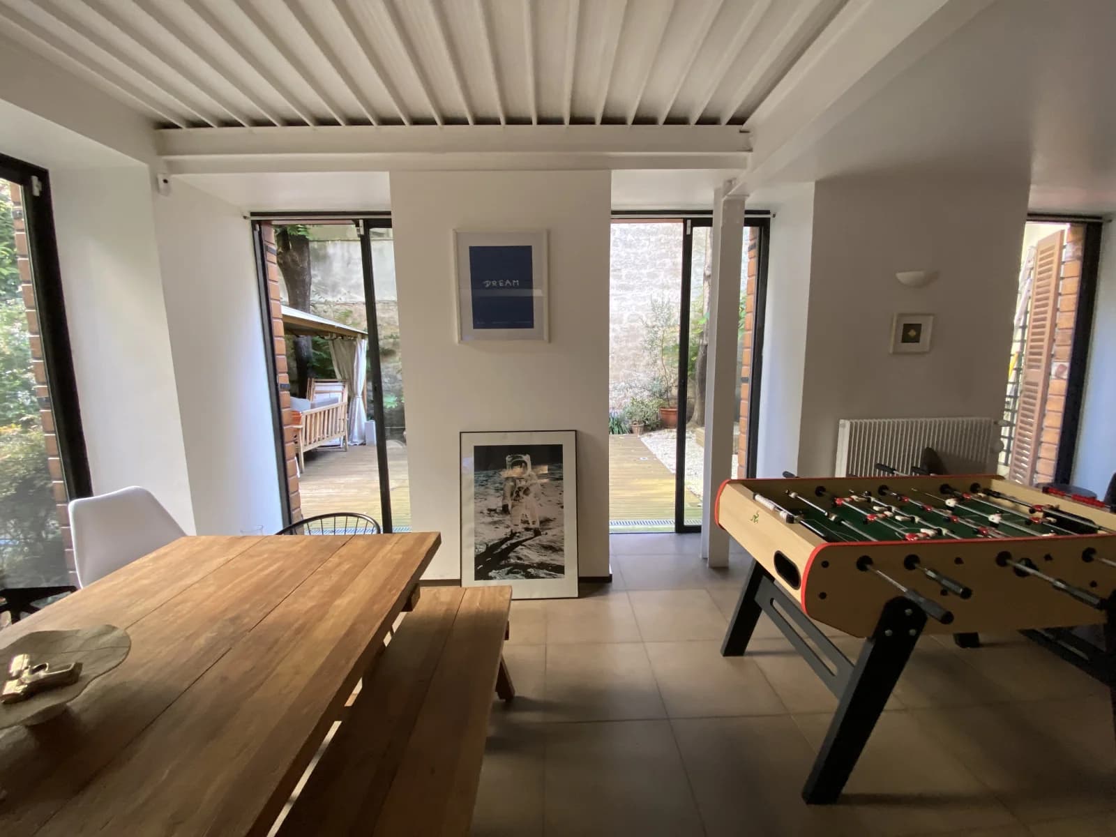 Space spacious, modern home - 3