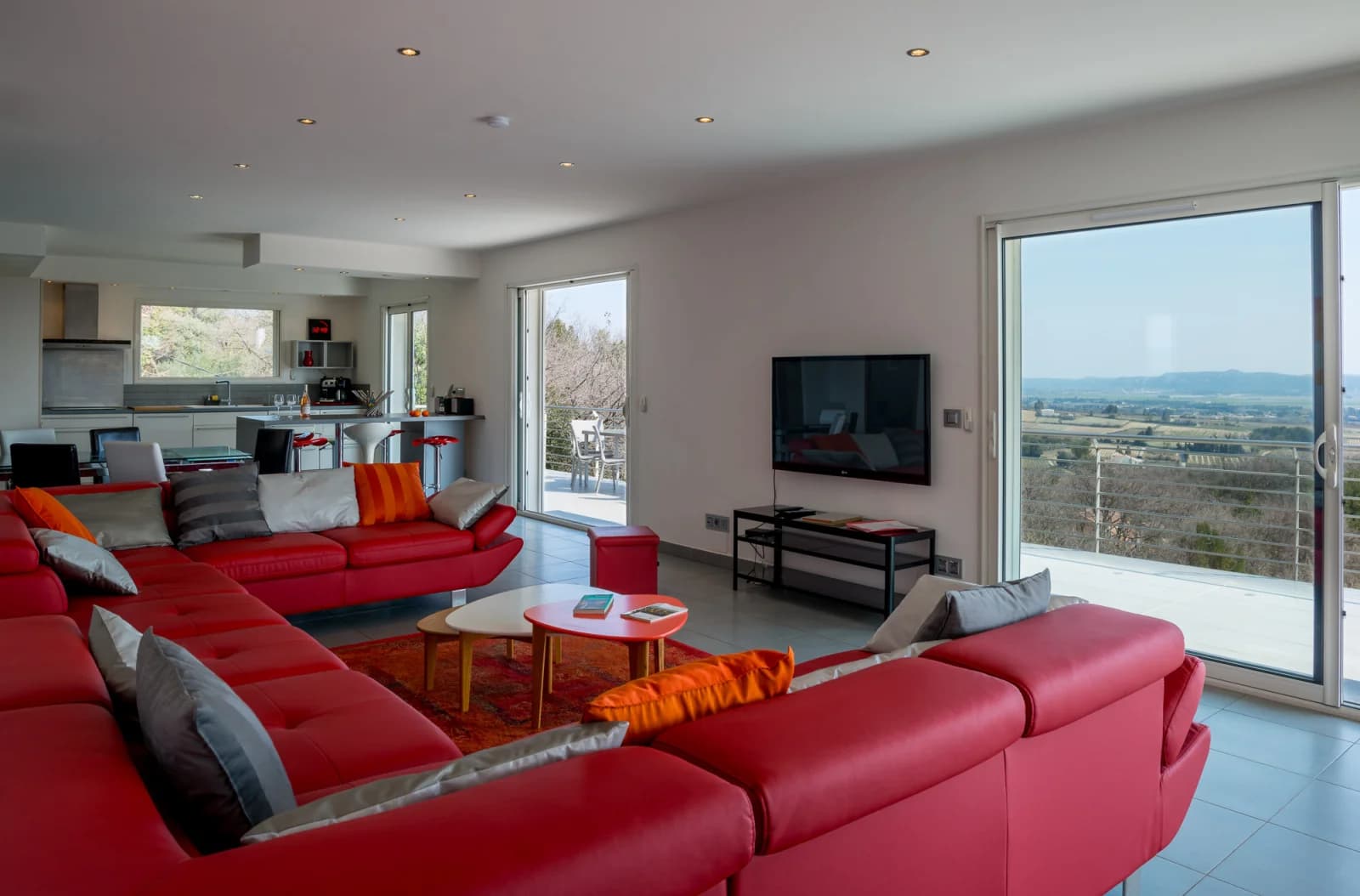 Salon dans Villa moderne avec vue époustouflante et piscine - 1