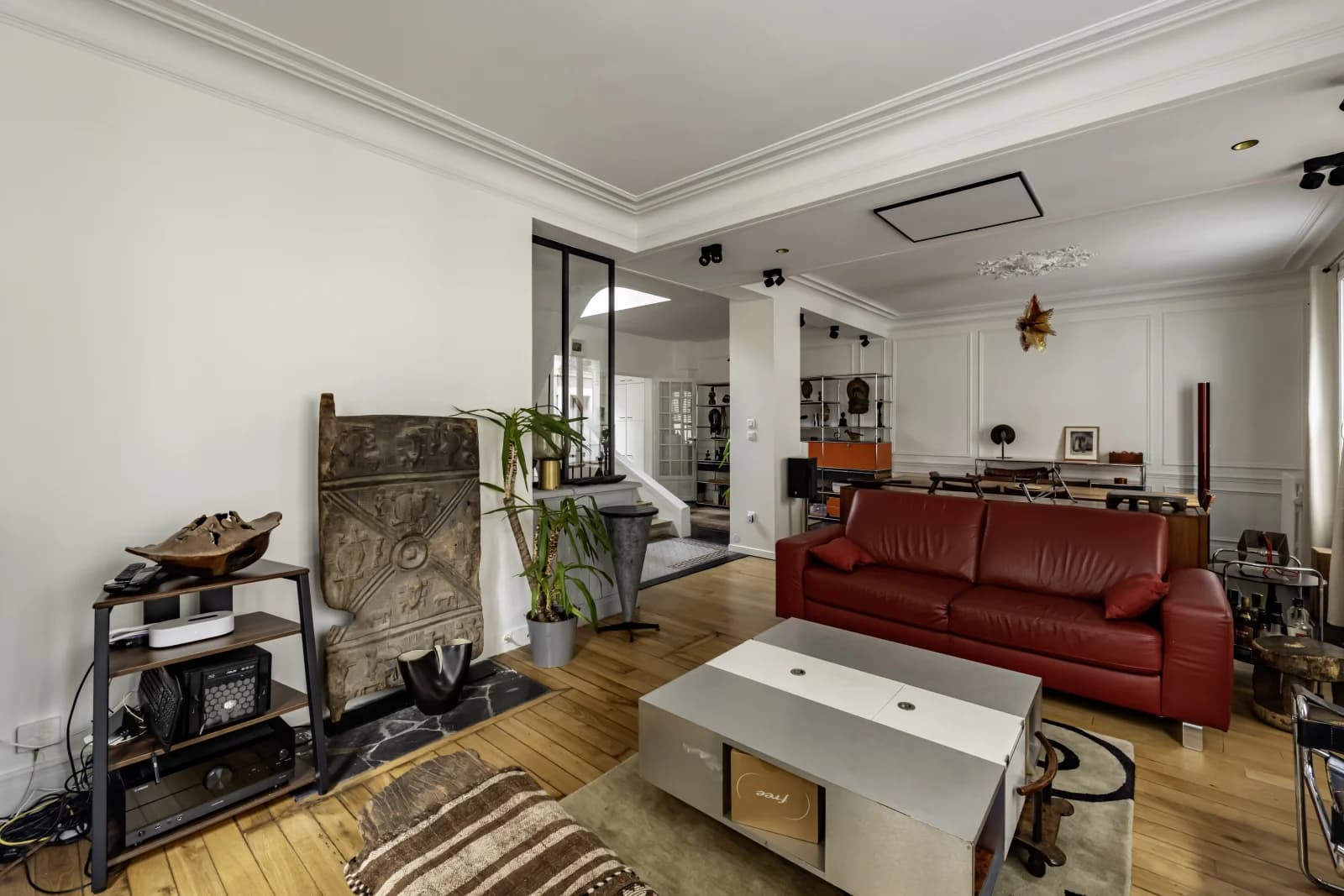 Space House with unoverlooked terrace in the 12th arrondissement - 3