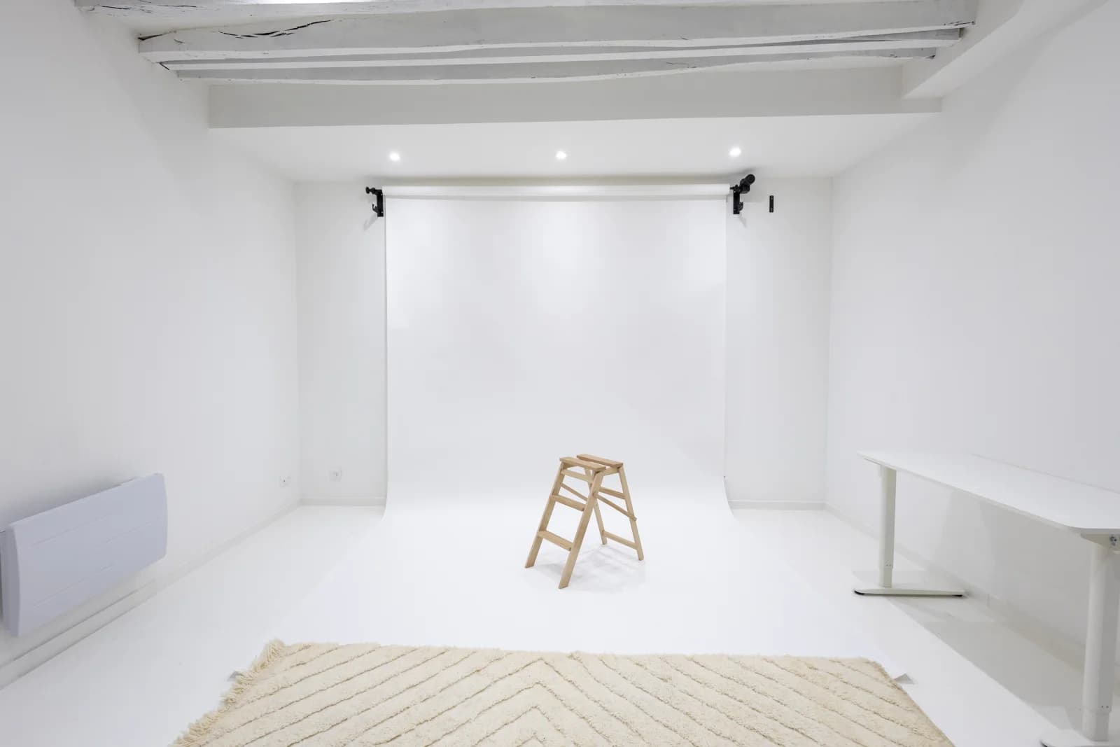 Space Studio - Espace location shooting/casting/showroom - 4