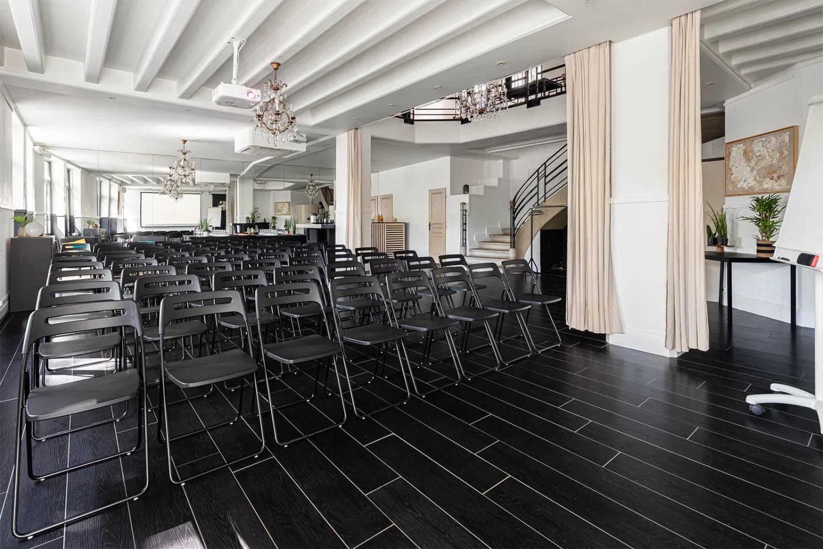 Space Studio - The Showrooms - 1