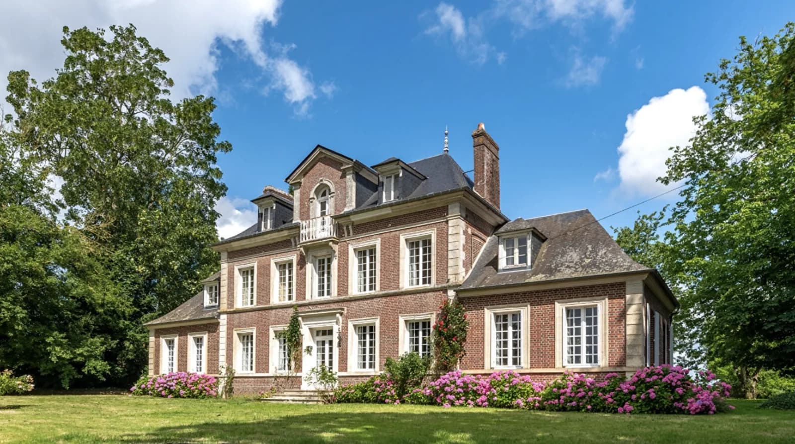 Space Fully renovated 19th century Normandy manor house - 1