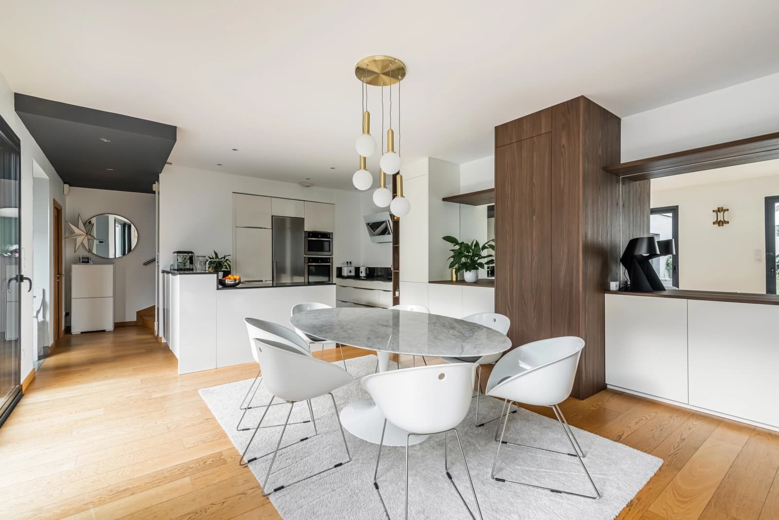 Space Bright, modern house with garden - 3