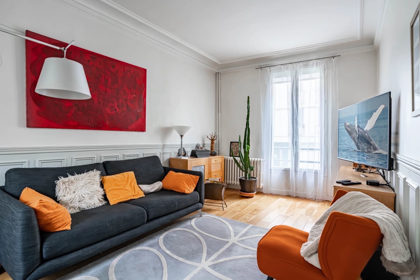 Salon dans Demeure de charme avec son jardin fleuri et intime - 0