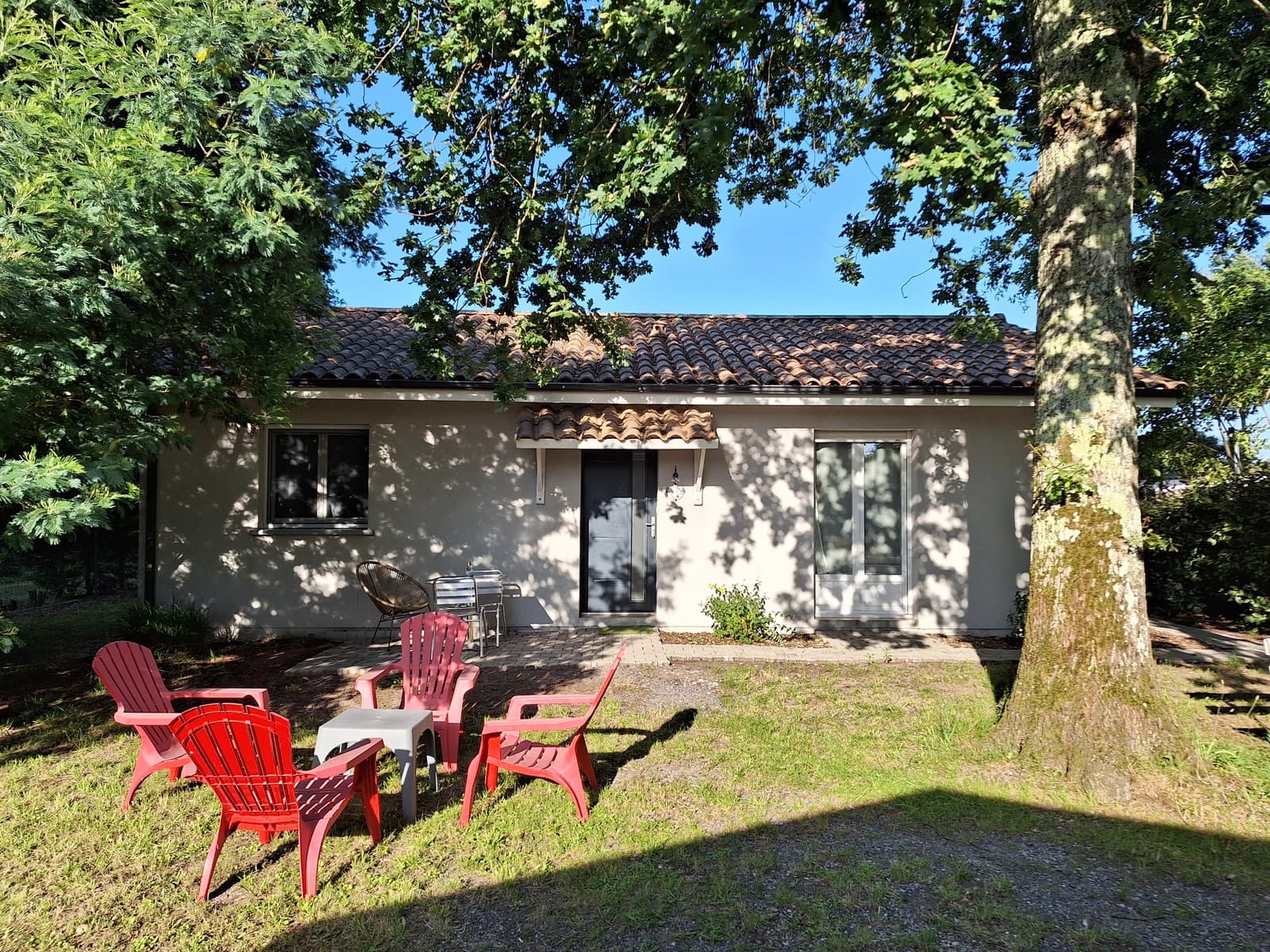 Espace Maison indépendante et son jardin privatif arboré - 1
