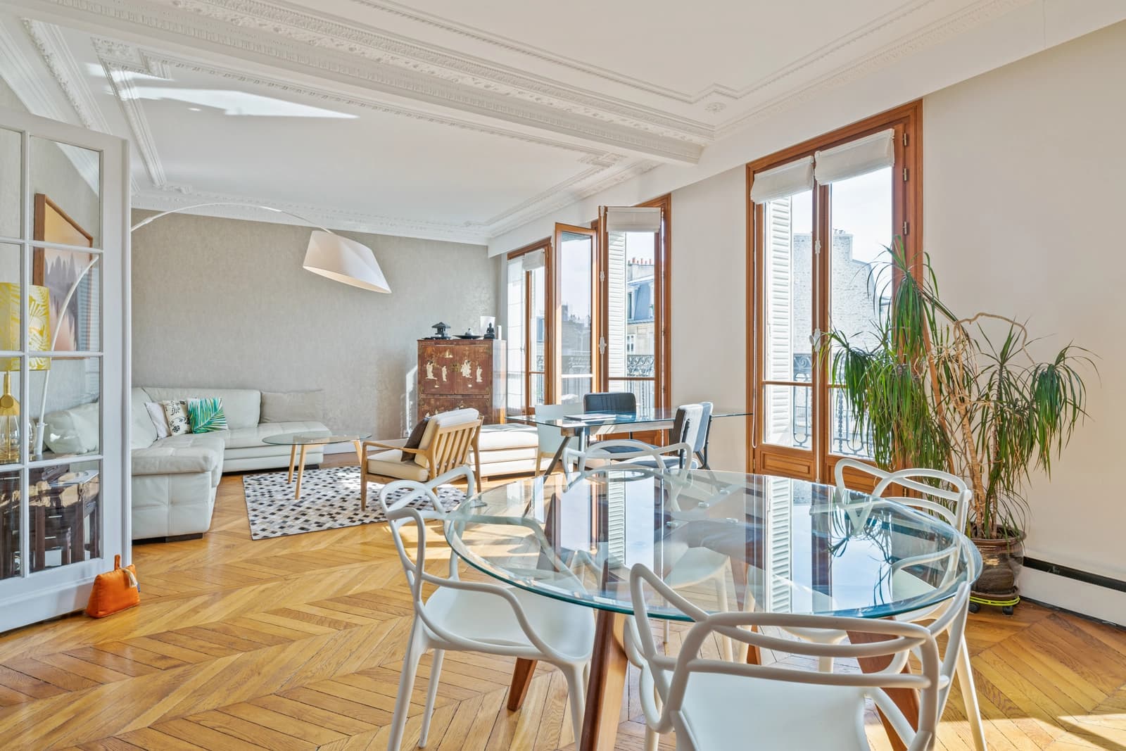 Salle de réunion dans Grand espace Haussmannien entre Alésia et Montparnasse - 1