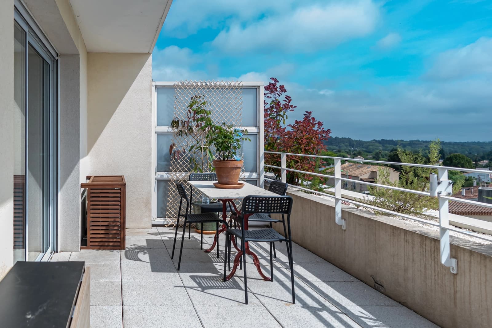 Meeting room in Apartment with very large terrace - 1