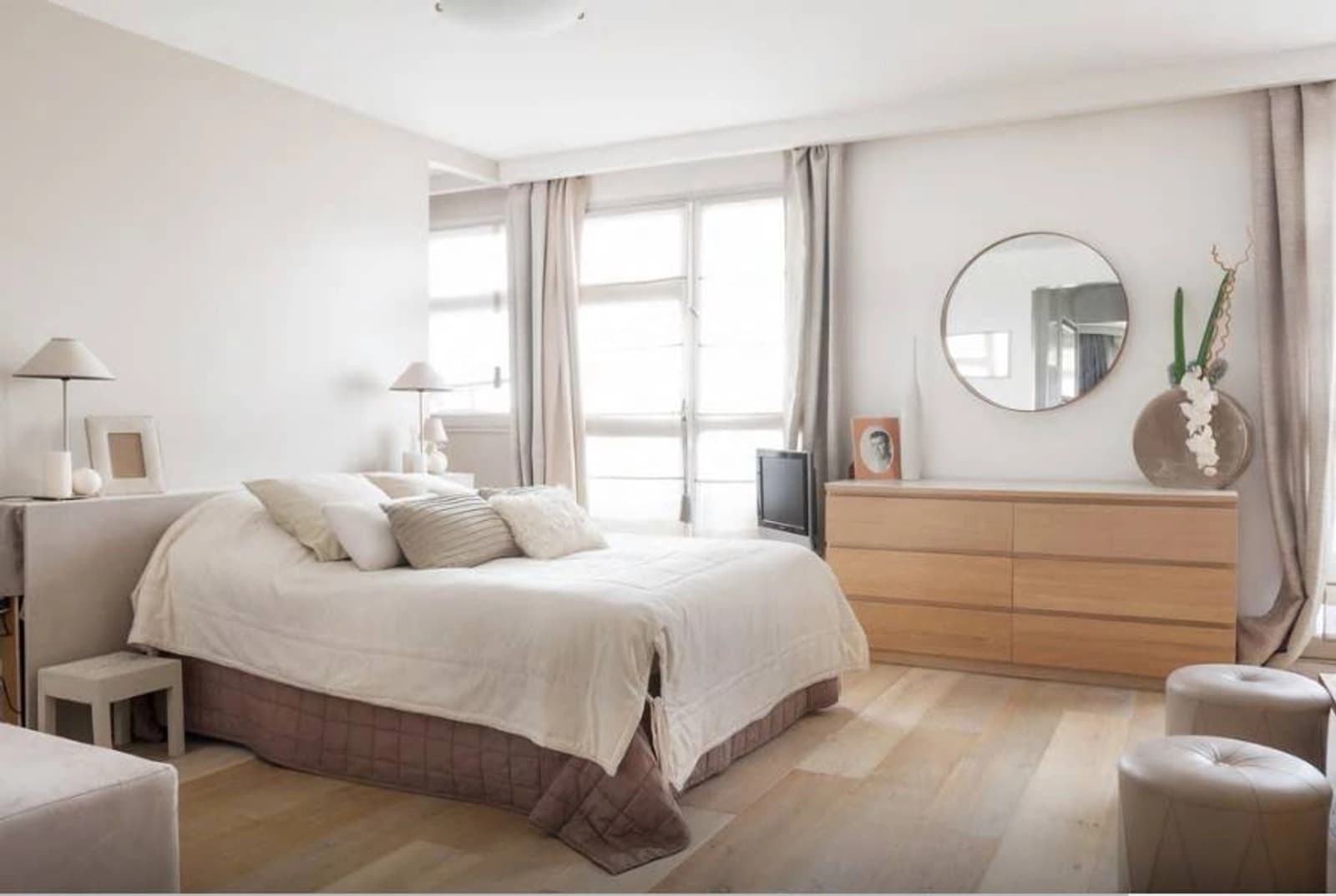 Bedroom in Loft 65m² and Open Space - 1