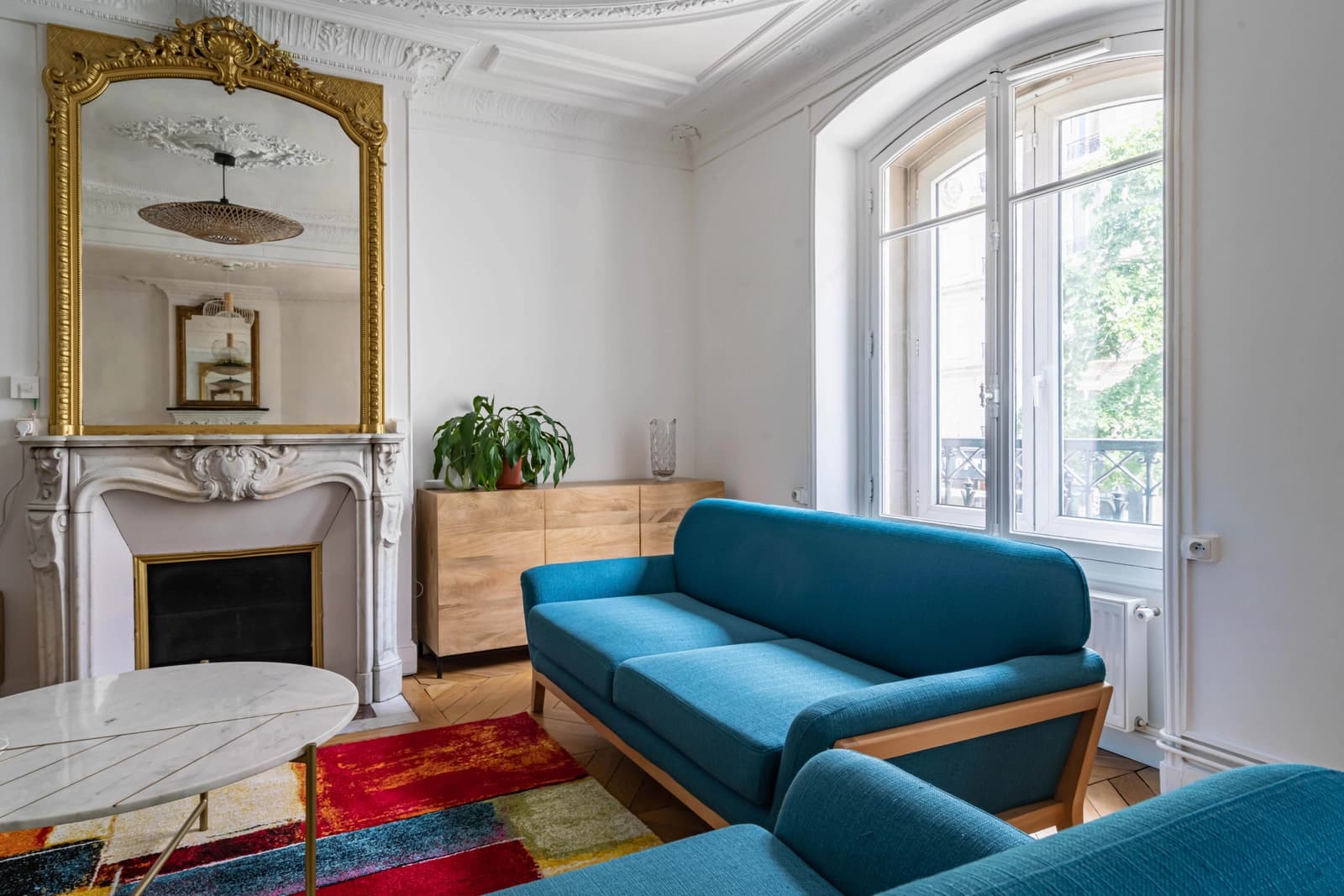 Living room in Beautiful Haussmannian apartment (3D visit) - 1