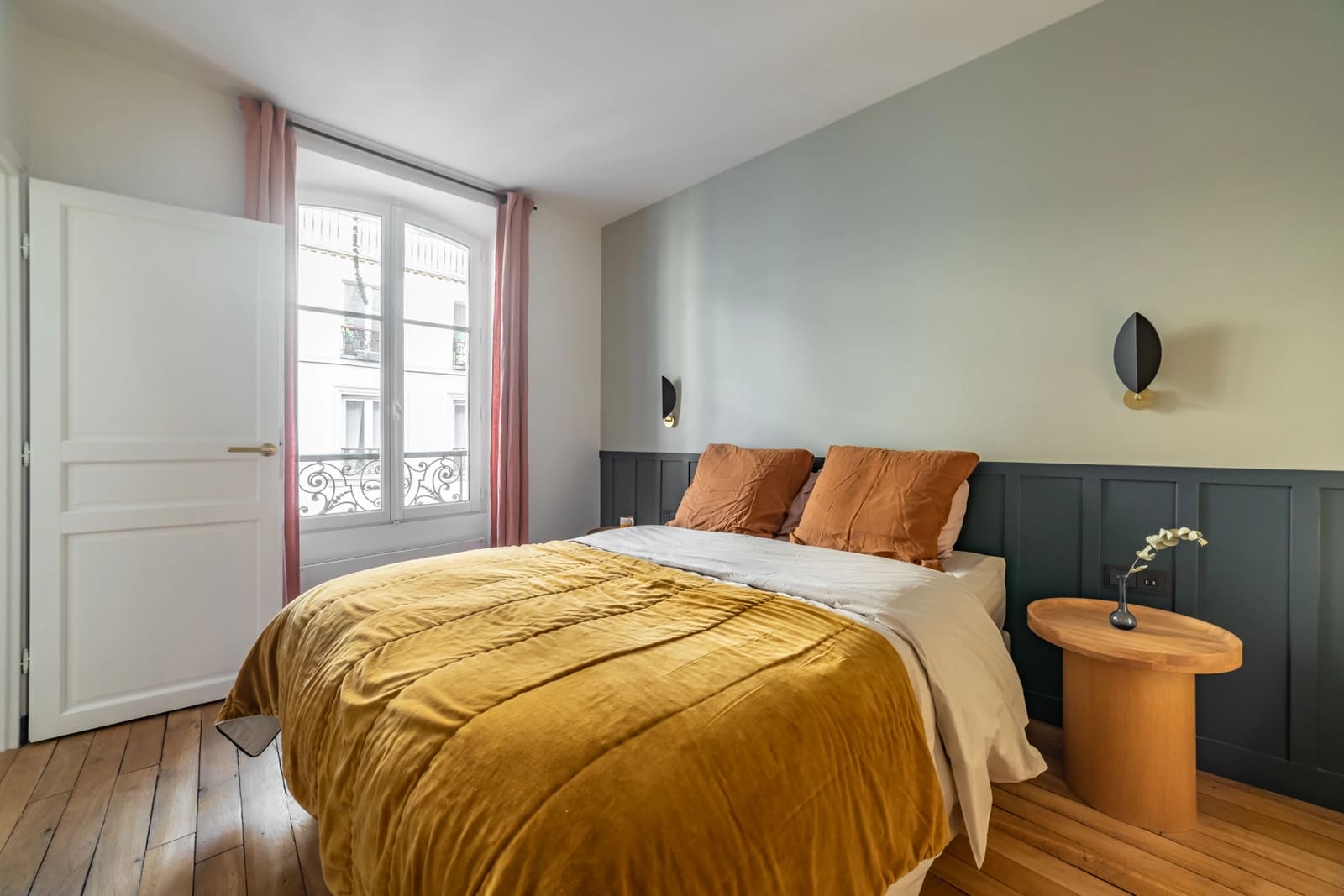 Bedroom in Paris Centre: modern and bright ❤️ - 1