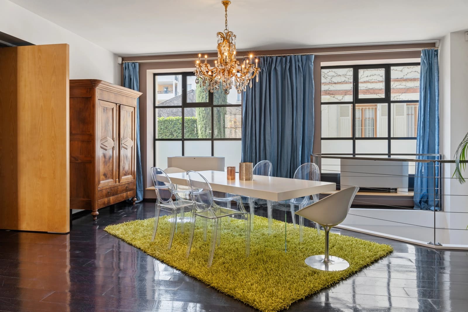 Meeting room in Atypical loft, hypercentre, chic and contemporary. - 1