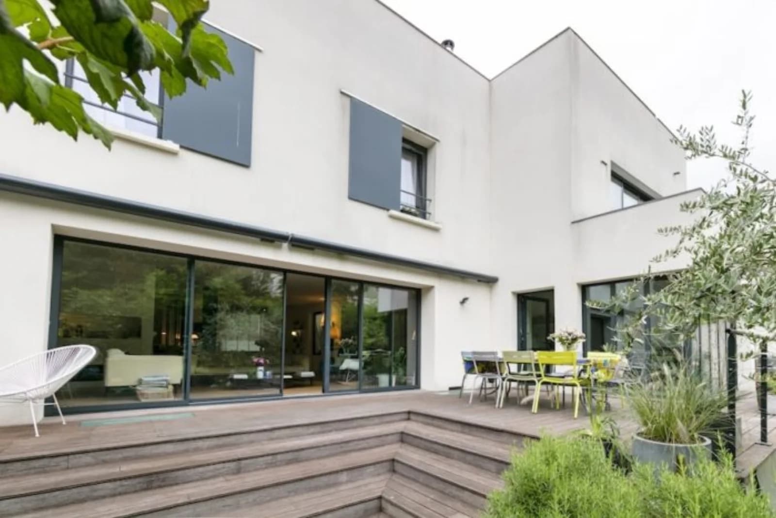Meeting room in Architect-designed house in Malakoff - 1