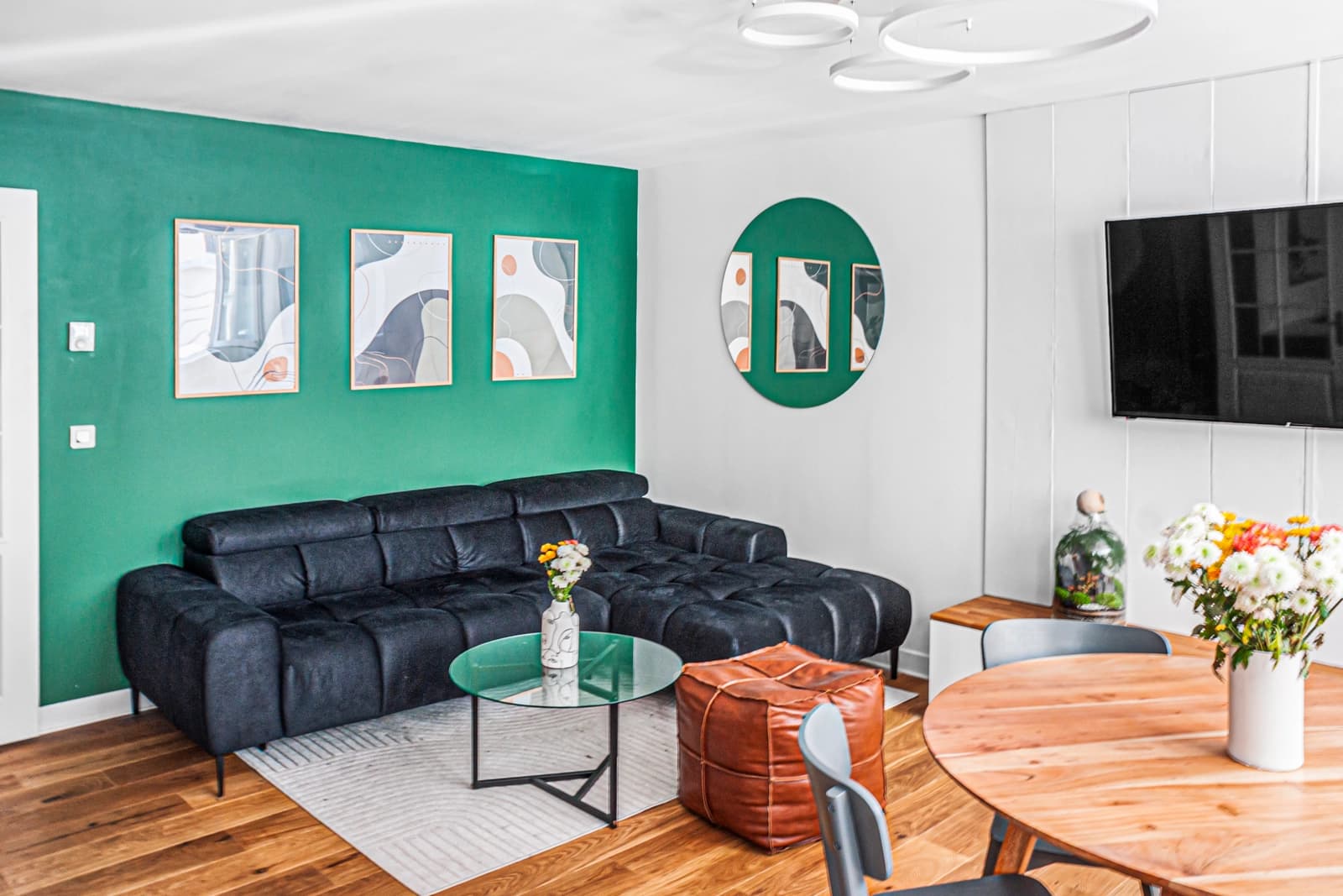 Salon dans Appartement chaleureux à deux pas du quartier Part-Dieu - 1