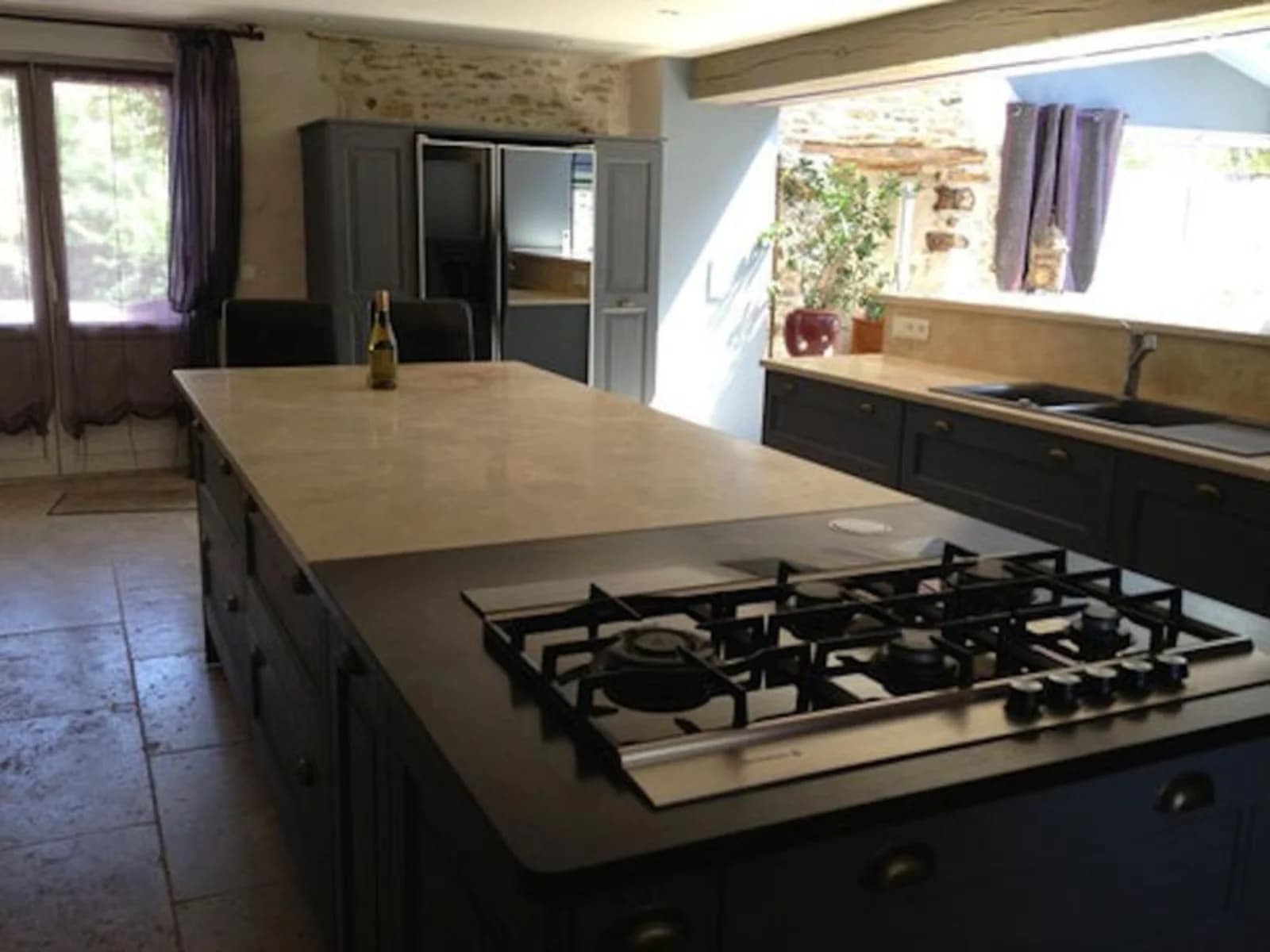 Cuisine dans Gîte de charme 4 étoiles avec Spa et billard - 1