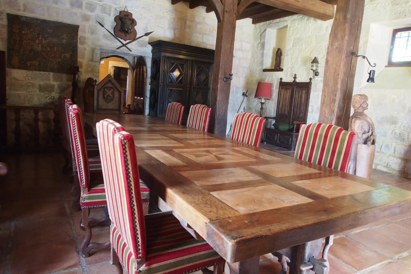 Salle de réunion dans Joyau médiéval: un château d'une rare authenticité - 1