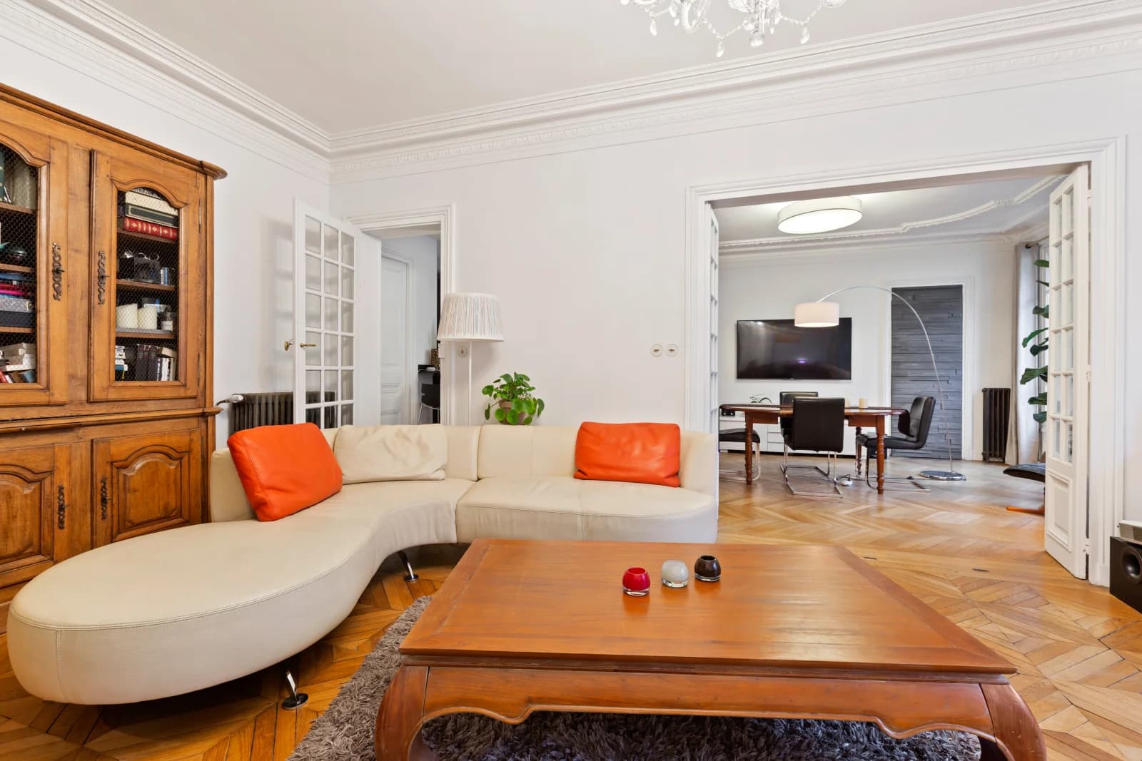 Salon dans Appartement dans un hôtel particulier du XIXe siècle - 1