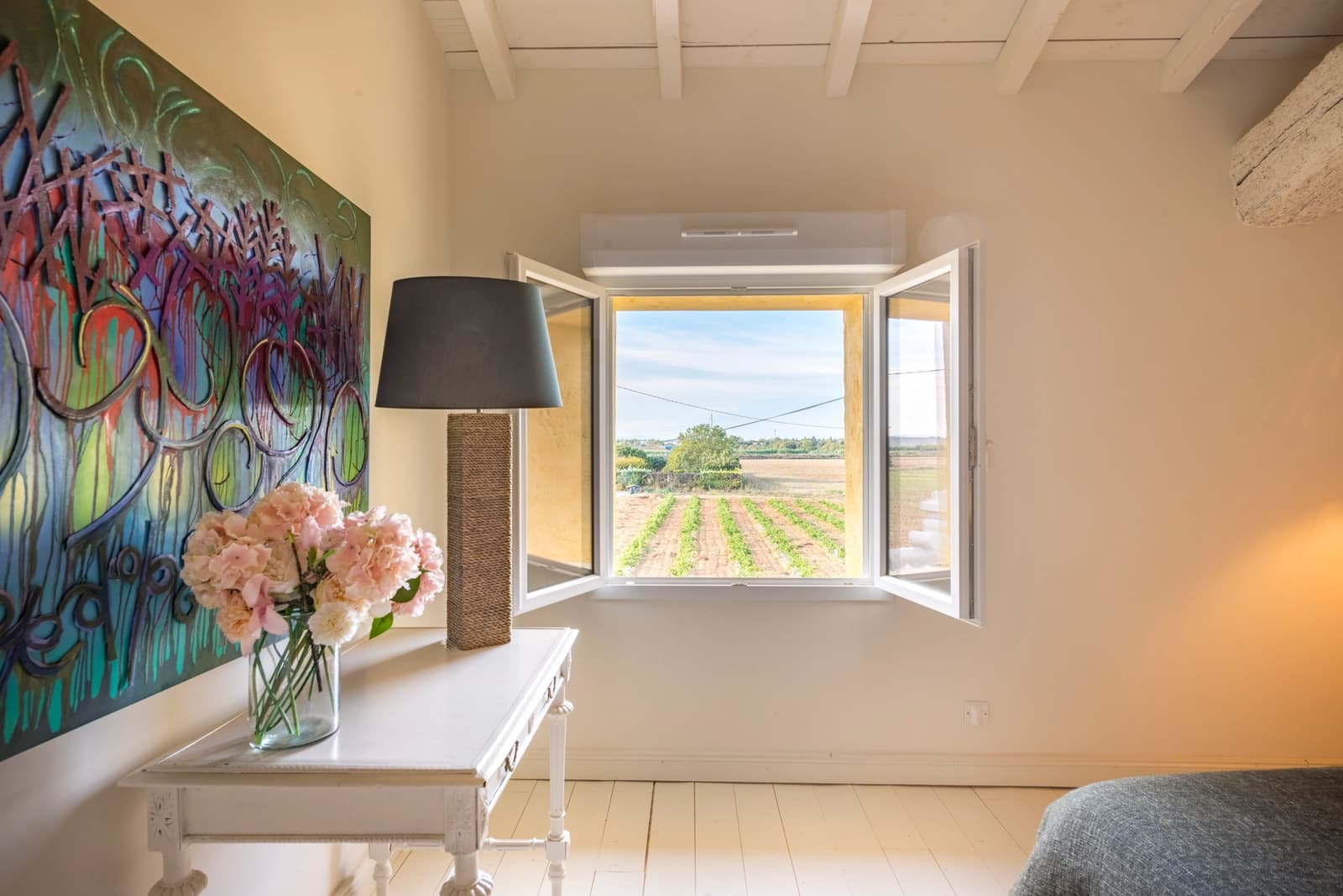 Living room in Charming farmhouse amidst the vines - 1