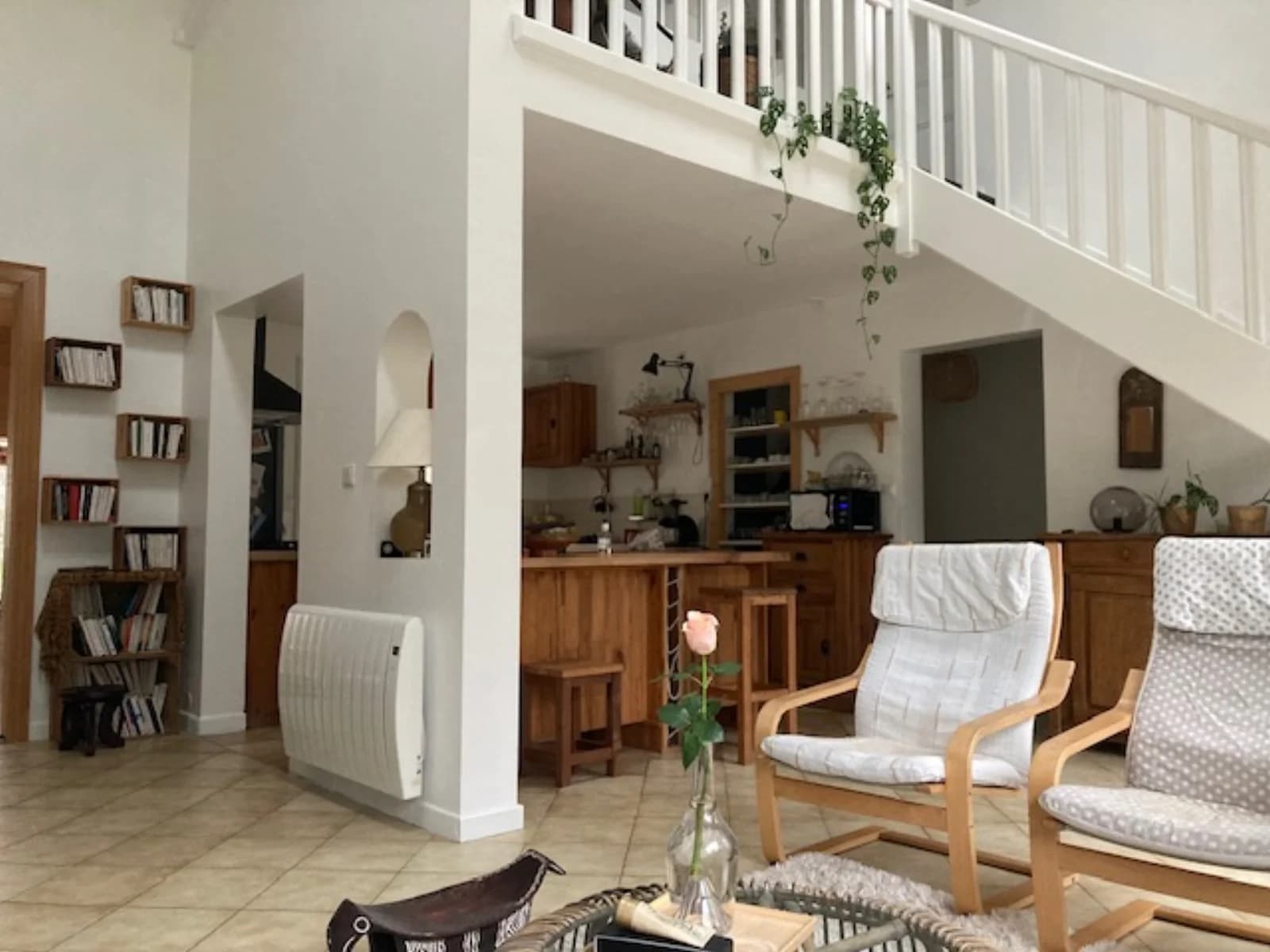 Espace Grande maison avec jardin généreux - 2