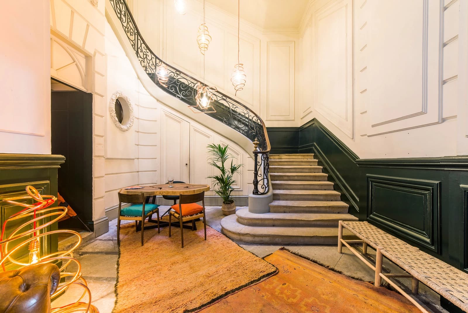 Espace Diamant sur Canapés: un lieu chic et inspirant - 2