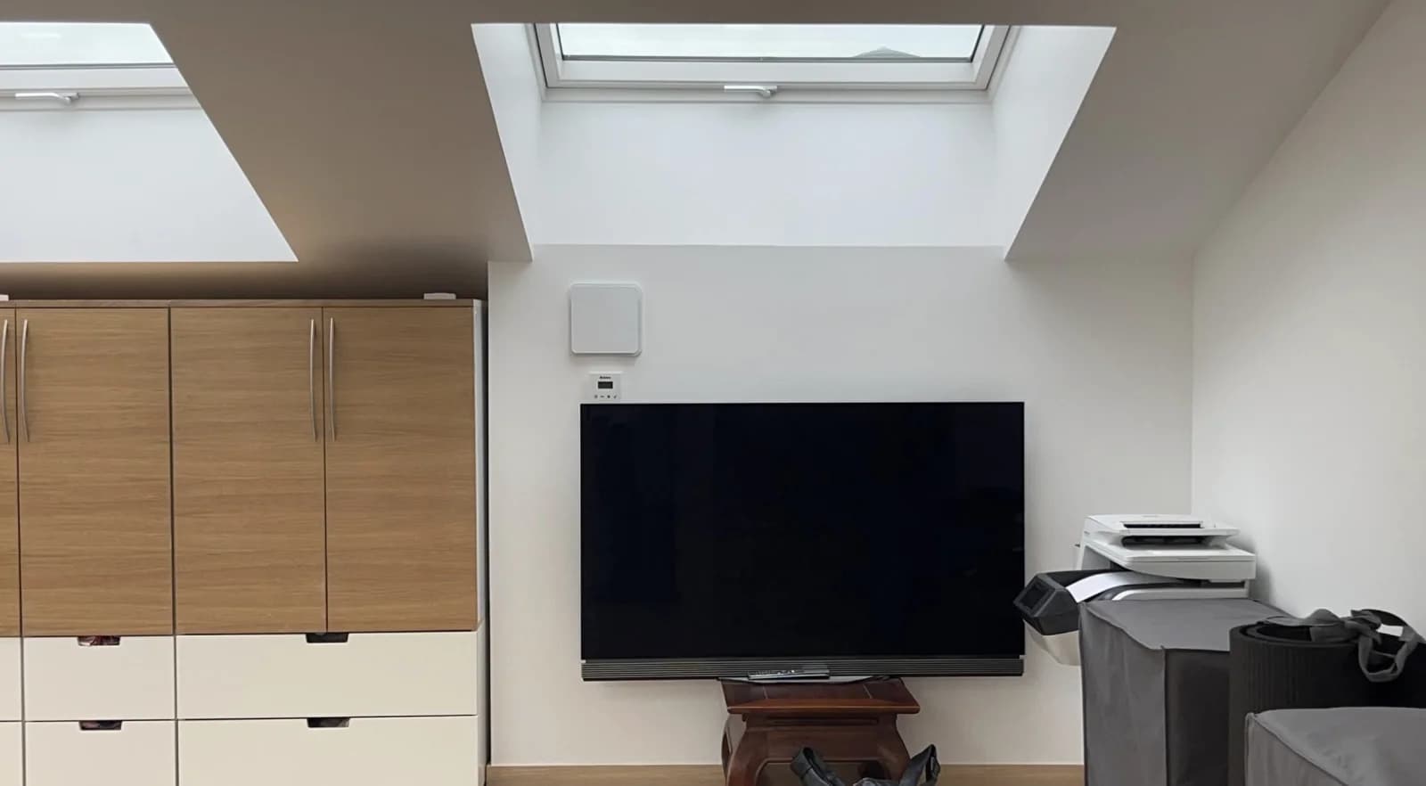 Espace Bel espace lumineux Velux ciel  - 2