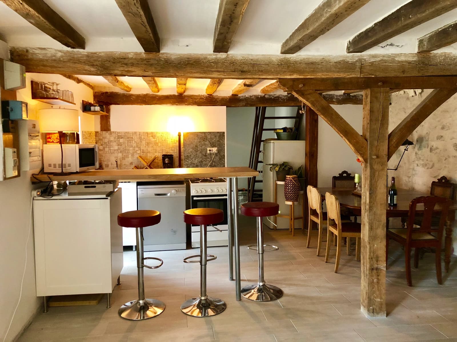 Maison campagne Loire Sancerre, 80m² et jardin fleuri