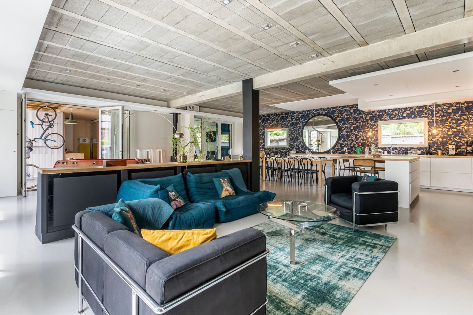 Living room in H54 loft spirit on the outskirts of Bordeaux - 1