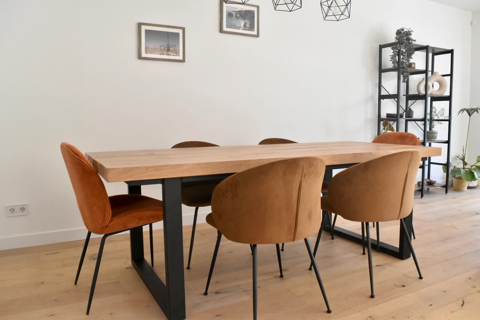 Salle de réunion dans Près de Lyon: maison avec terrasse et piscine privée - 1