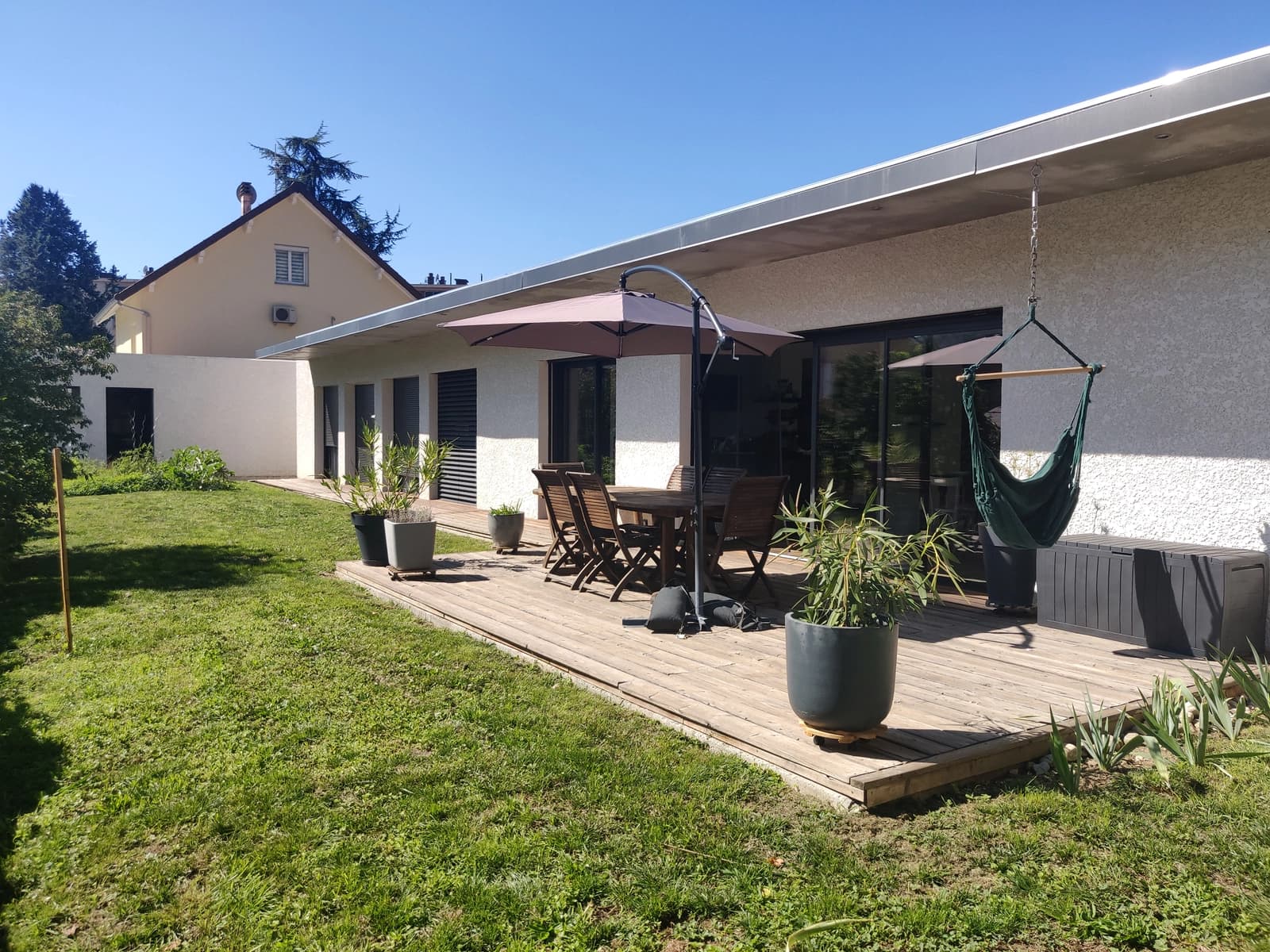 Salle de réunion dans Maison lumineuse avec une grande terrasse ensoleillée - 1