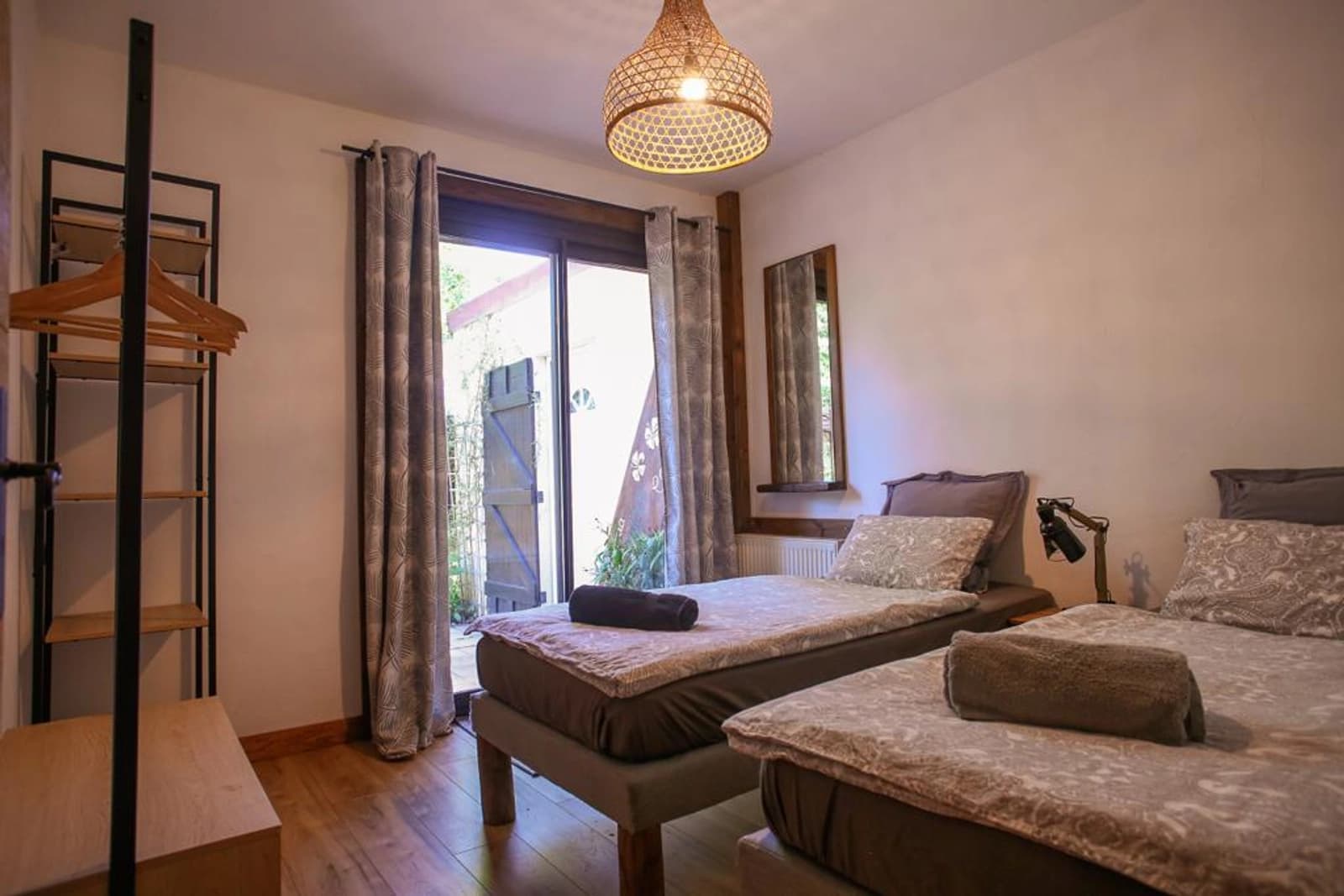 Chambre dans Grande maison en pleine nature, ambiance surf camp - 1