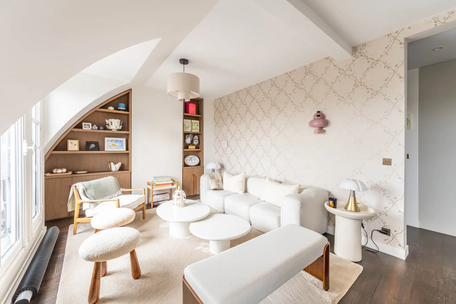 Espace Cosy Apartment Under the Parisian Roofs with a Stunning View of the Jardin du Luxembourg - 3