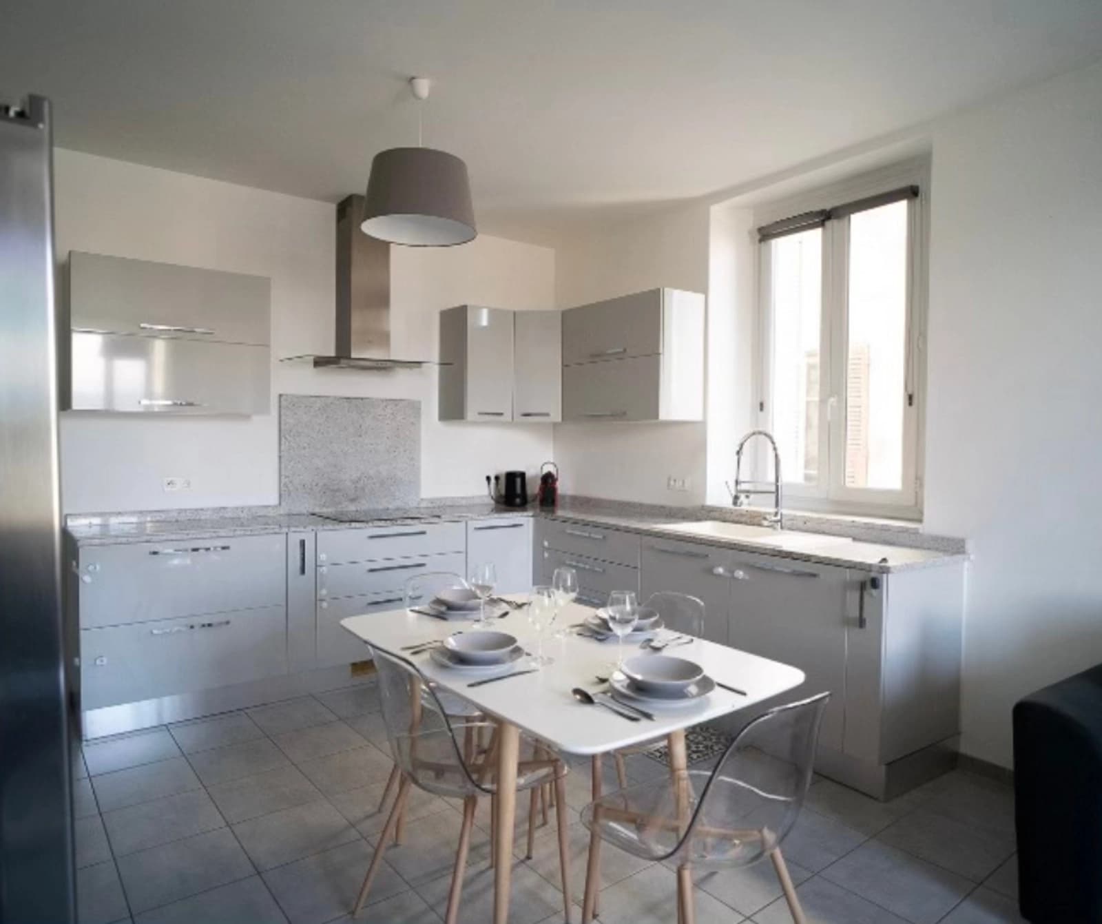 Kitchen in Apartment near city center - 1