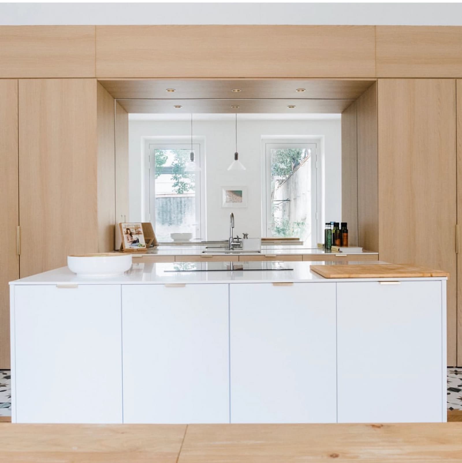 Cuisine dans Appartement haussmannien rénové et son jardin privé - 1