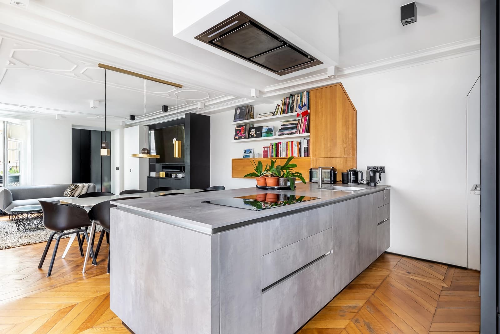 Kitchen in Paris Centre Marais - Nice apartment, very quiet - 1