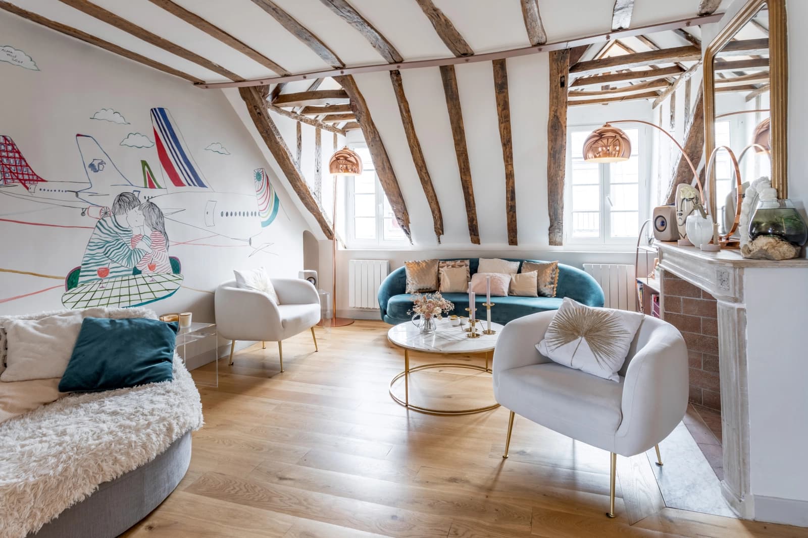 Logement de charme aux poutres anciennes apparentes