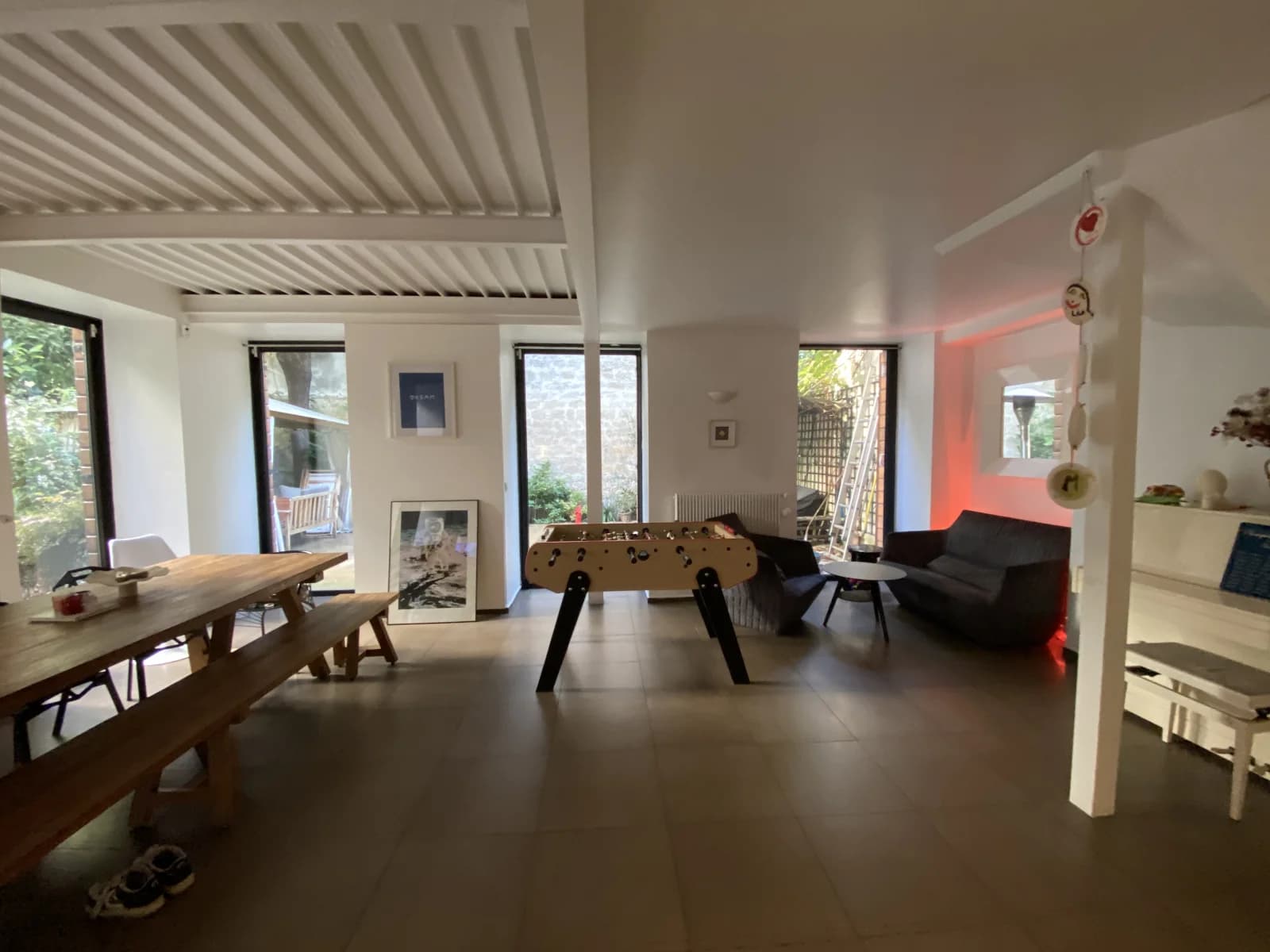 Space spacious, modern home - 1
