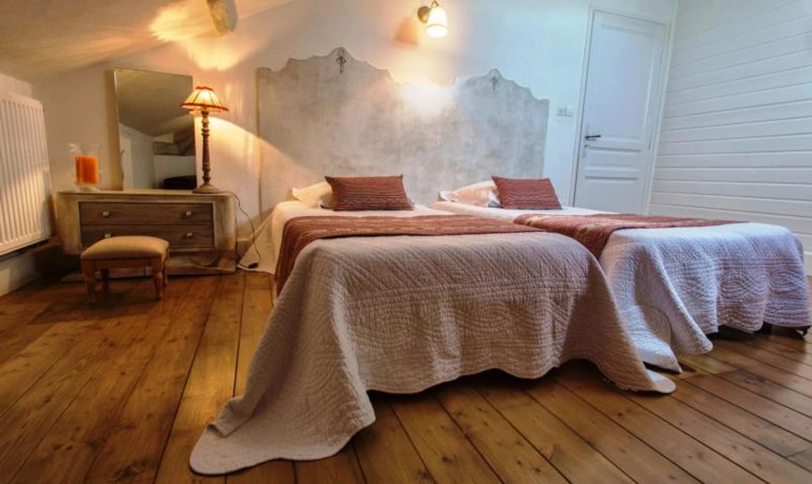 Bedroom in Charming house - 1