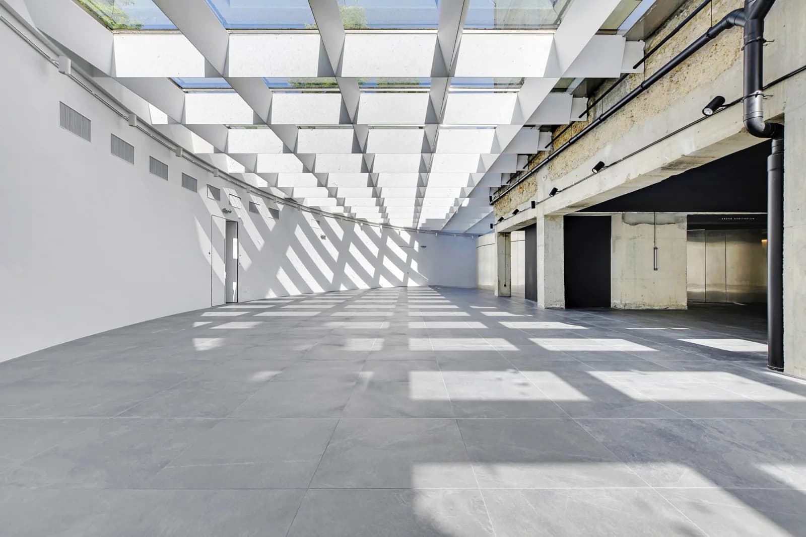 Space Architectural glass roof - 1