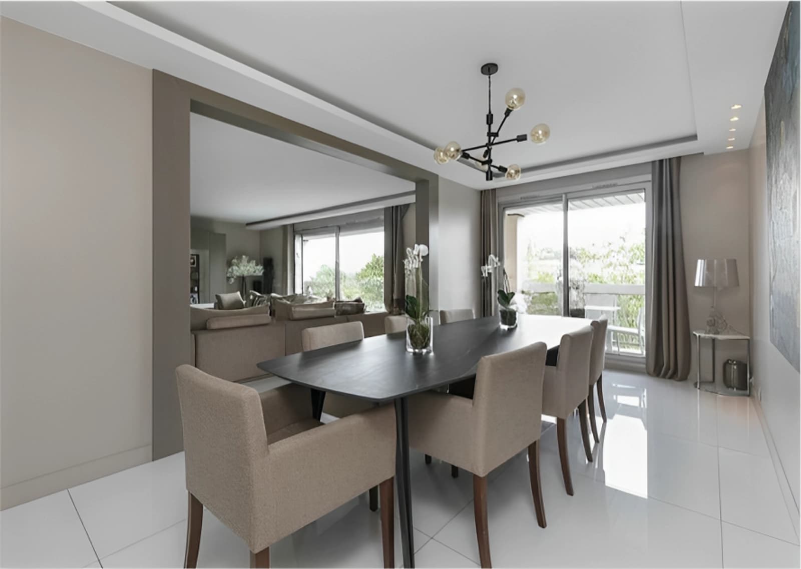 Space Uncluttered luxury apartment with 40m2 balcony - 1