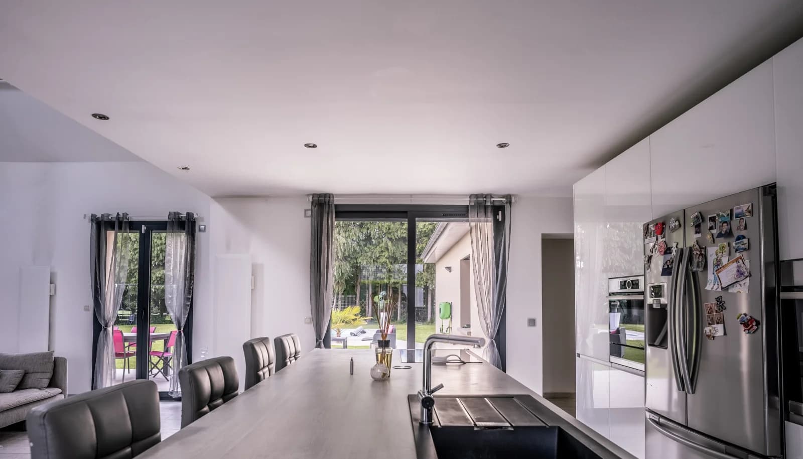 Salon dans Villa actuelle (8P), bassin privé et intimité totale - 1