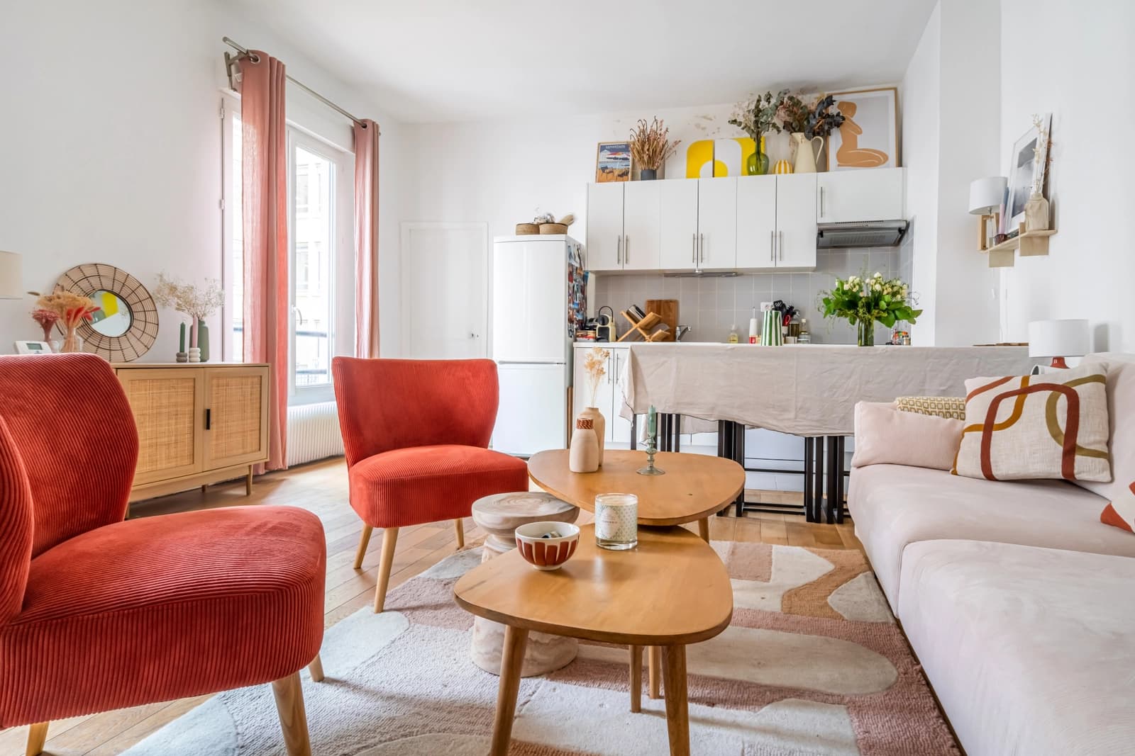 Space Haussmannian apartment Paris 9th arrondissement - 2