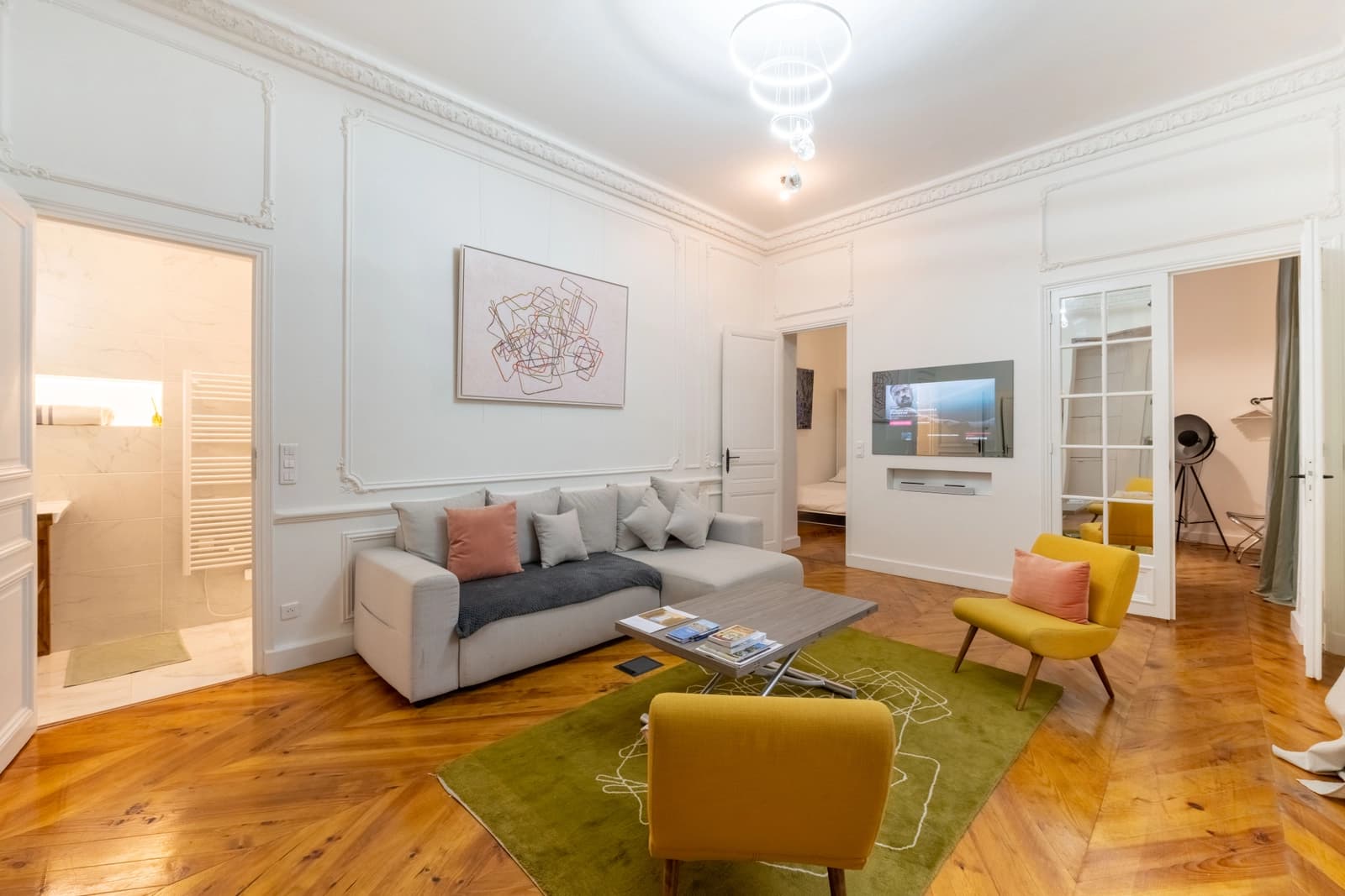 Space Haussmanian apartment - Golden Triangle - 1