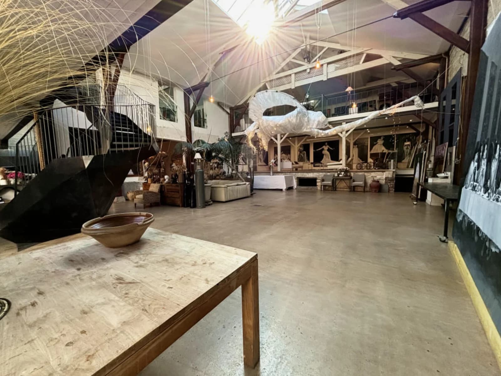 Espace Loft d'artiste inspirant et unique à Saint-Ouen - 2